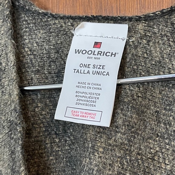 Woolrich Woman’s Thick Polyester Viscose Blend Poncho One Size - Picture 3 of 4